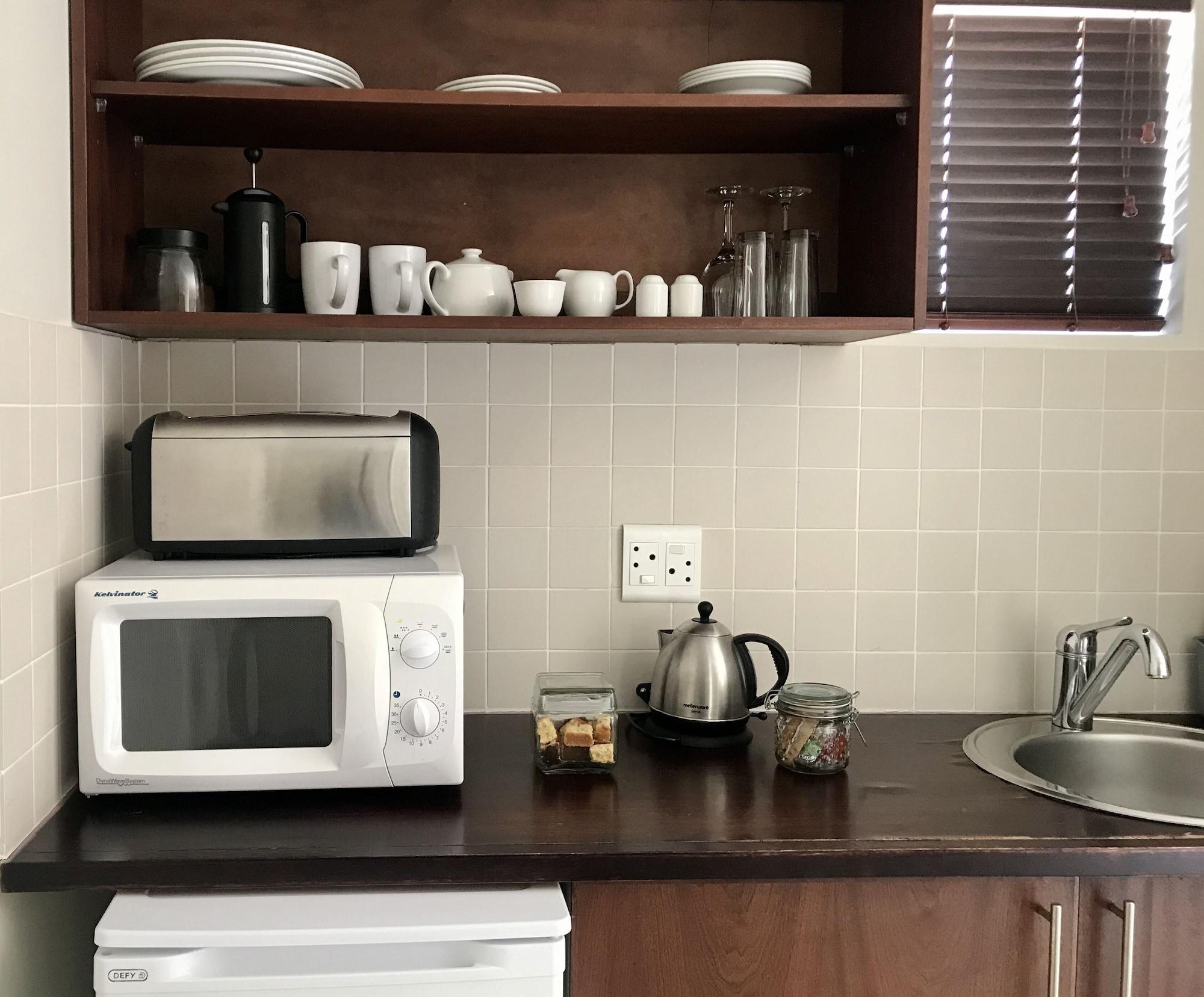 Manor On The Bay Guest house 4*
