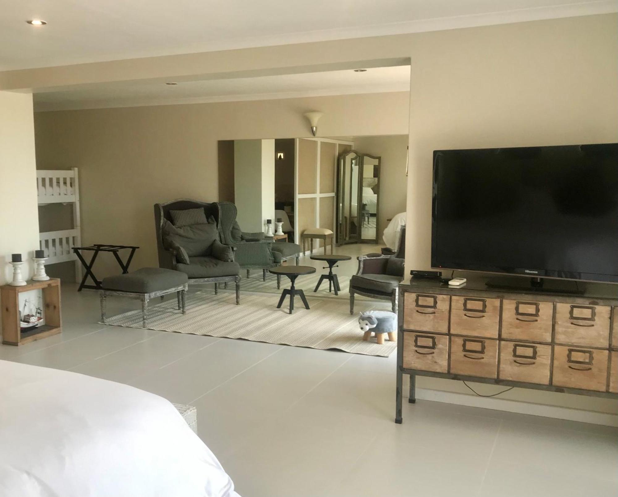 Manor On The Bay Gordons Bay