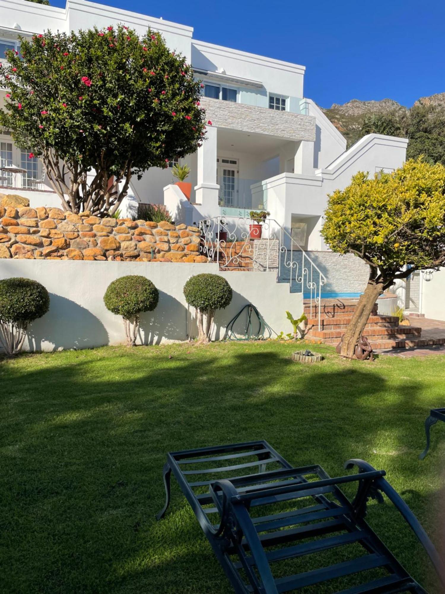 Guest house Manor On The Bay 4*